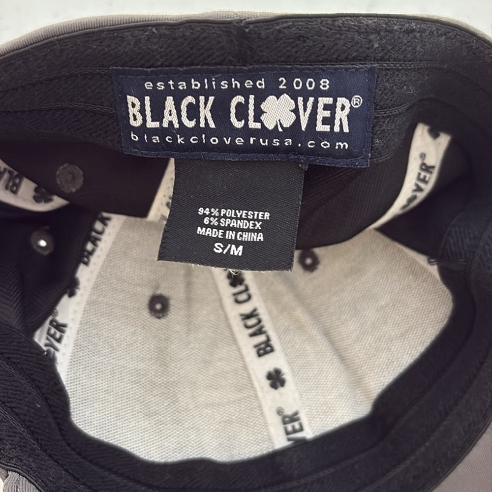 Live Lucky Fitted Hat Gray USA Clover Men’s S/M - Picture 5 of 5